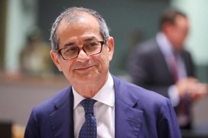 Tria conferma l'Mou Italia-Cina sulla Via della Seta
