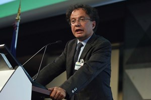 Venti accordi fanno da corollario all'Mou sulla Via della Seta