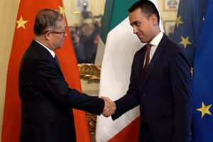 L'Italia sigla accordi per l'auto elettrica nell'area di Tianjin