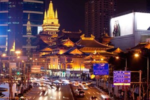 Ferragamo e Bruni puntano su Jing’An, la Manhattan d’Oriente