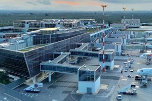 Aeroporti di Puglia punta forte i turisti cinesi