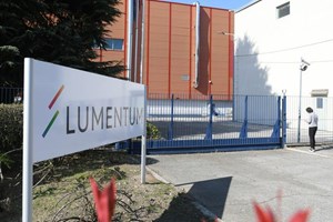 Ai cinesi l'hi-tech dell'americana Lumentum in Italia