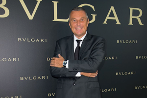 Bulgari, segnali positivi dalla Cina, dove riapre tutti i negozi 