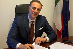 Ferrari, ambasciatore a Pechino: ci sono nuove opportunità per l'Italia