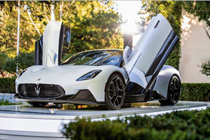Maserati parte in tour per la Cina con la nuova supercar MC 20