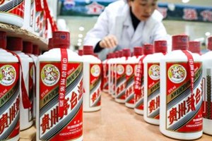 La Cina vuole ricchi più sobri e meno facoltosi, crolla l'Hong Kong da bere