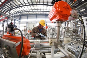 Rallenta la crescita cinese, nel terzo trimestre é al 4,9%
