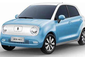 Cina, giù le vendite di auto a benzina, su quelle delle elettriche