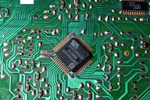 È aumentata del 33% la produzione di chip in Cina nel 2021