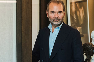 Sprint di Moncler nel mondo, ma in Cina il 30% dei negozi è chiuso