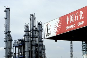 Energia, alla Cina petrolio russo con oltre il 30% di sconto