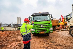 Cina, risale l'economia dopo i lockdown, tirano le costruzioni
