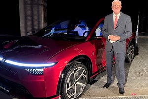 Foxconn e Pininfarina presentano la nuova Model B