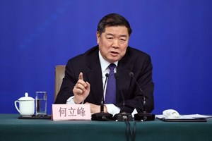 Cina, novembre nero per l'economia, ma si punta al rilancio nel 2023