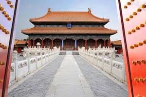 Si riaprono i cancelli della Cina, niente quarantena all'ingresso