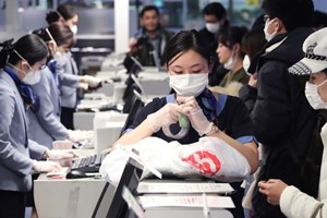 Coface, sui consumi impatto positivo dalla riapertura ma graduale