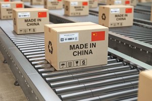 Cina, inatteso boom dell'export in marzo, si riduce l'import