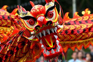 Tra fuochi, viaggi, cene, la Cina ha inaugurato l'anno del Drago 
