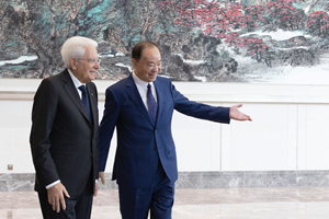 Il viaggio di Mattarella in Cina esempio di un rapporto senza fretta