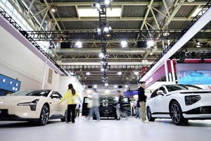 Crescono del 51% in un anno le vendite di auto elettriche in Cina 