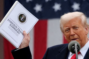 Trump minaccia una tariffa aggiuntiva del 50% sull'import cinese