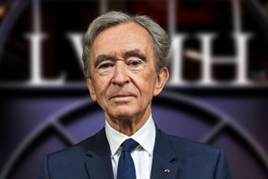 Allarme di Lvmh sui consumi di lusso in Cina in calo da un anno