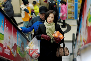 Cina, in maggio bene le vendite al dettaglio più del previsto