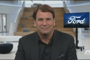 Farley (ceo Ford) lancia l'allarme: sugli Ev la Cina domina