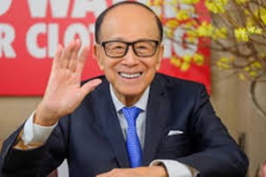 Cosco China  in pole position per entrare nel deal sui terminal in tutto il mondo