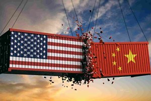 Tiene l'export cinese, crolla come previsto quello con gli Usa