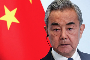 Wang Yi, la Cina impegnata a sviluppare gli affari con l'Italia