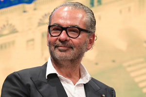 Moncler batte le attese e cresce di oltre il 20% in Cina e Corea