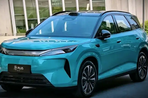 Auto elettrica, in Cina le vendite superano la metà del mercato 