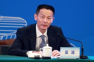 Cina a tassi invariati, ma le banche aiutano le borse